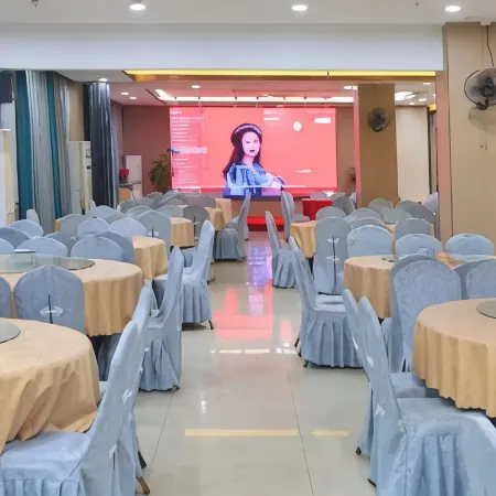 Hua Zi Hotel