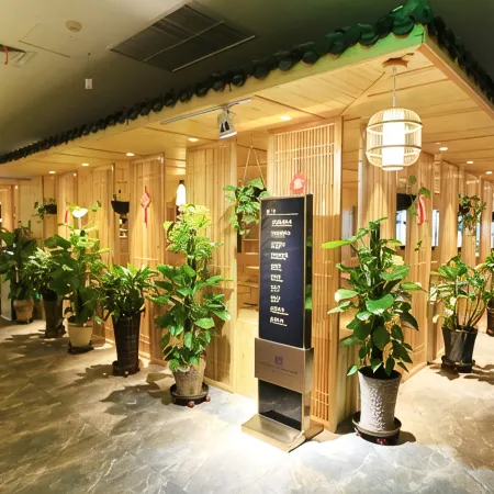 Days Hotel by Wyndham Jilin Railway Station