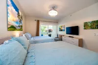Boutique Condo with Contemporary Art: Steps from Scenic Poipu Beach Trail. - balcony