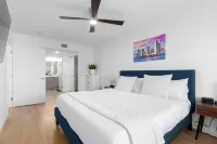 NEW BUILD-ideal San Diego location, Little Italy, Gaslamp-WiFi, AC, 2x King beds - Apartemen