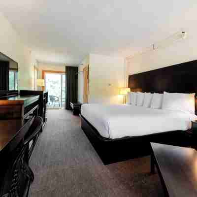 Indian Head Resort Rooms