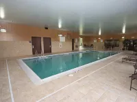 Hampton Inn & Suites Vineland - Pools