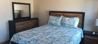 Lazy Dayz Cabin, 3 bedrooms, 2 baths with views of Lake Erie.
