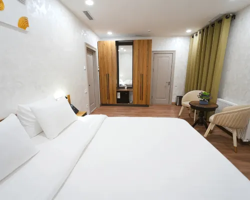 Avant Hotel Tashkent Pool&Terrace タシケントのホテル