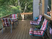 Charming Lakehouse overlooking Greers Ferry Lake Hotels in Cleburne County