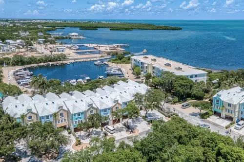 Mariner’s Club, Key Largo Home!!! 4Bedroom 4Bathroom Tropical Oasis