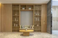 Moshe Hotel (Xihua Oriental International)