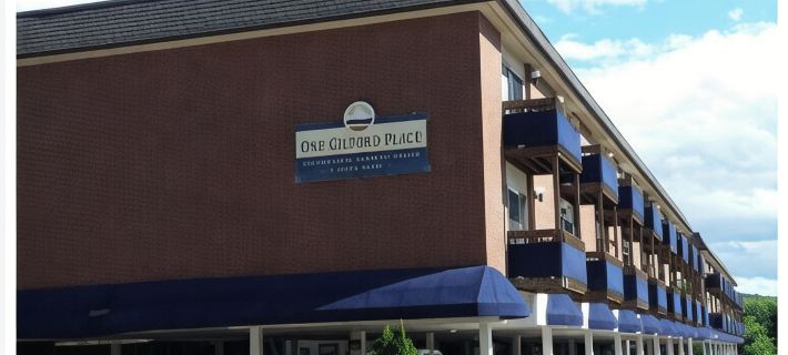 Beautiful 1 Bedroom Condo-Lake Views. Now Offering Monthly Rental. Hotels in Gilford