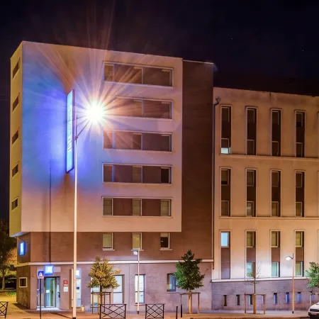 Ibis Budget Nanterre la Défense Отели в г. Нантер