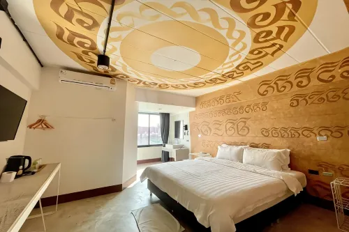 BW Studios Thai Art Hotel (5 mins walk to Tha Phae Gate, Pets friendly) -  อินน์
