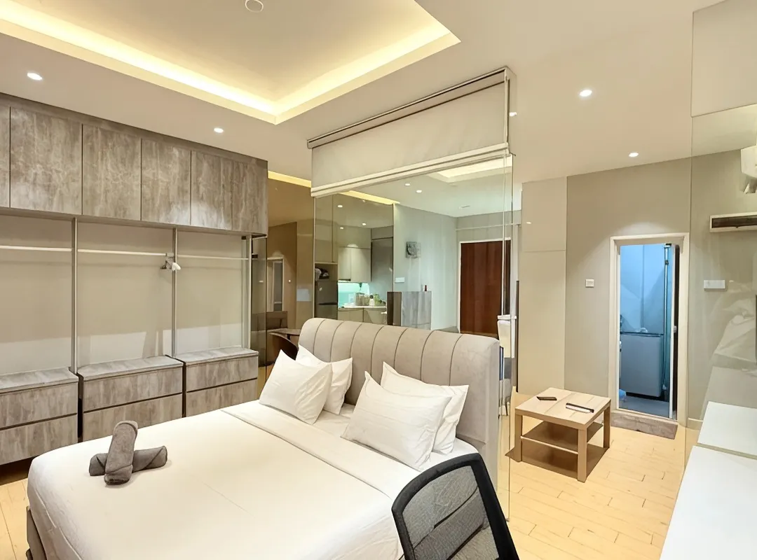 King Bed Mount Austin Palazio 2pax Luxury - Ulu Tiram