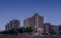 Zhuyuan Hotel (Maoming Electric Bai Wanda Plaza Branch) - Airport Shuttle