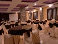 Dolphin Chocolate Inn Hotels in Nadia