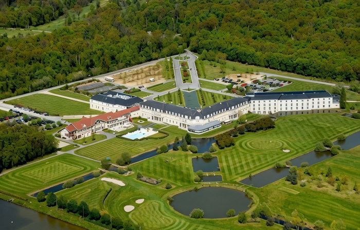Mercure Chantilly Resort & Conventions