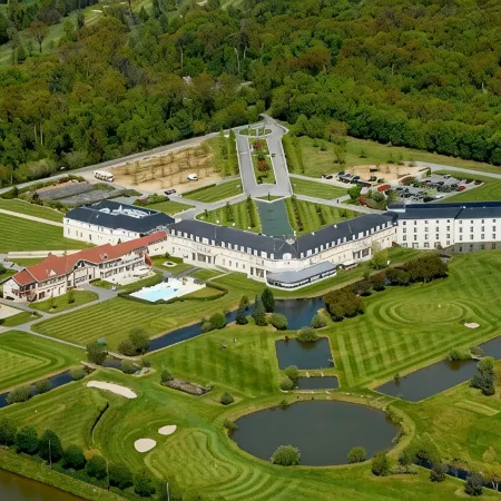 Mercure Chantilly Resort & Conventions