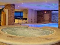 The Pinnacle Hotel and Suites - vasca da bagno