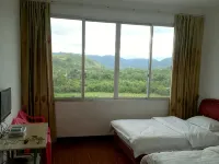 Guilin Cheryou Restaurant (Overseas Chinese Farm shop) - balcony