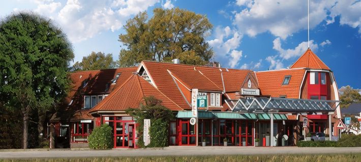 Hotel Gremersdorf - Zum Grünen Jäger Hoteles en Distrito de Ostholstein