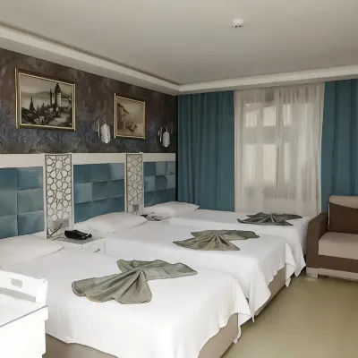 Istanbul River Hotel โรงแรมใกล้สถานีรถไฟใต้ดิน Aksaray