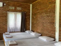 Kampung Halaman Villas Hotels in Cijeruk