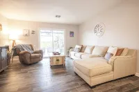 Work Space/King/Patio/Near Airport/Close to I-35 - 무료 와이파이