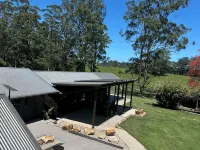 Unique rural cabin, 5 minutes from beach Hotels in South West Rocks