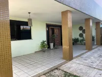 5 bedroom house in Atalaia #Leisure# - Homestays