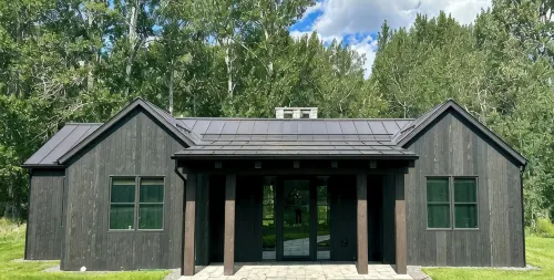 Luxury Mountain Paradise on the Bigwood River - Private Guest House on 5 Acres - Wifi