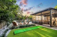 Olas Oasis - Chic Luxe House + Pool for 10