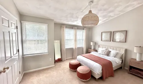 Serene Waterfront 2-Bedroom Townhome Steps from Main Street – East Greenwich