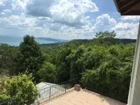 5 Star Luxury Villa - Large Private Pool - Spacious Rooms - Panoramic Sea Views Hotels in Balchik