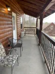 Lazy River Cabin on the edge of town only 1/2 mile from Current River ! - Alppimaja