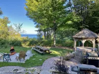 Beautiful Lake Michigan view + Private beach - 鄉村度假屋