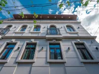 Silver 39 Corner Hotel Các khách sạn gần Quảng trường Tự do