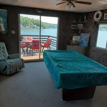 Welcome to The Lake House at Historic Harvey's Lake