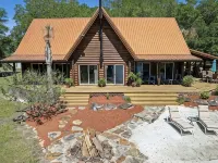 2 story Florida Cypress Cabin Hotels in Suwannee County