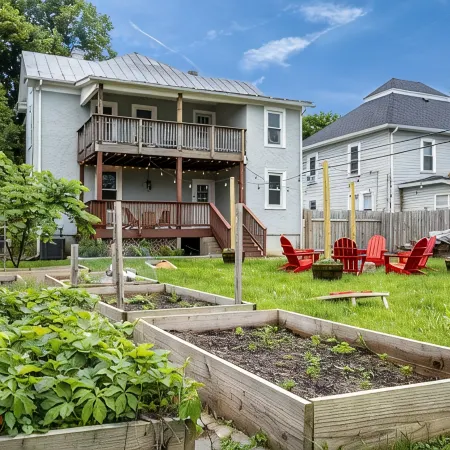 Spacious home steps from Main St and Shenandoah NP with firepit & large backyard