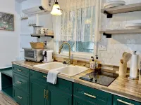 CUTE LITTLE COTTAGE NEAR DOWNTOWN BREVARD - 무료 와이파이