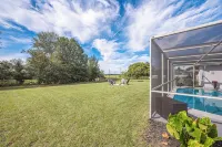 Weeki Wachee Pod - 4-Star