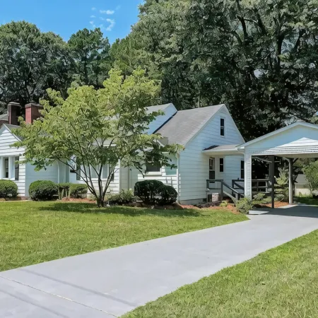 Mary's Place ❤ Bright 3BR with deck/private yard