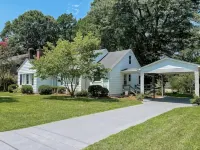 Mary's Place ❤ Bright 3BR with deck/private yard