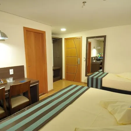 Hotel Maestro Premium Cascavel