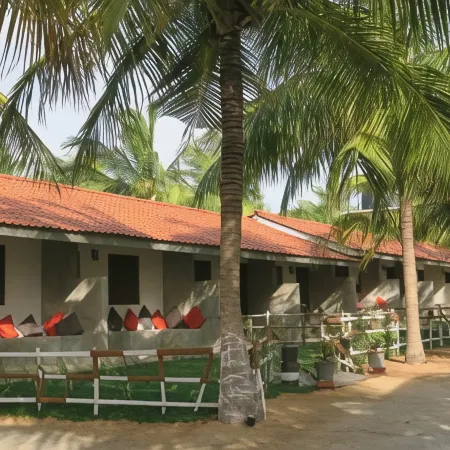 De Silva Palm Resort