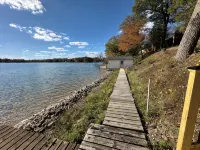 Pine Lake Cottage with Views - 3-Star