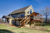 Private - 7 bed 3 bath Lake Cabin +Hot Tub +Dock +2 Pedal Boats +2 canoes +Sauna - シャレー