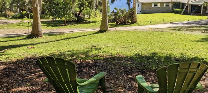 Looking for a quiet place to stay?  Consider The Ollie Vee in Crescent City, FL Hotels in Putnam County