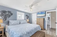 Siesta Key - PRIVATE BEACH - Heated Pool - Walkable to activities