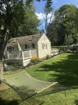 Lakefront Cozy Cottage