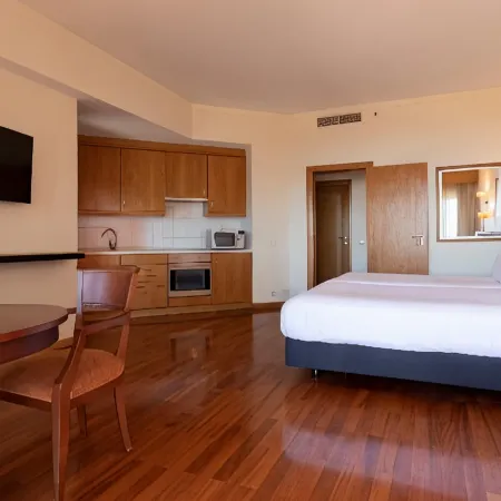 MS Aparthotel