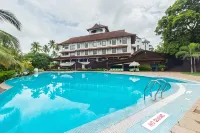 The Leela Ashtamudi, A Raviz Hotel - Pools